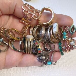 🍀M8 - Gold- and SilverTone Mixed Rings, unbranded Fashion Jewelry